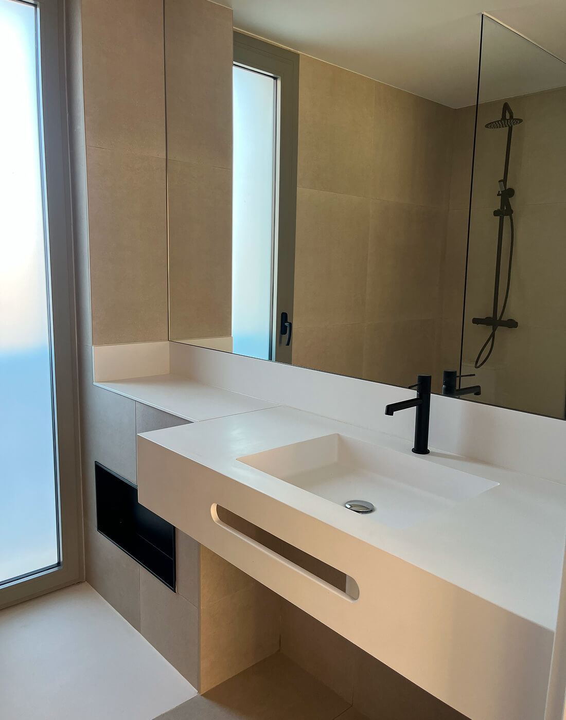 Obra nueva plurifamiliar baño